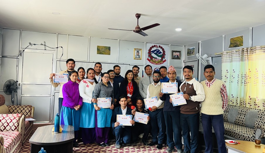 प्रतिनिधि सभा सदस्य निर्वाचन, २०८२ सफलतापूर्वक सम्पन्‍न गरेकोमा सम्मानित हुँदै कार्यालयमा कार्यरत कर्मचारीहरु