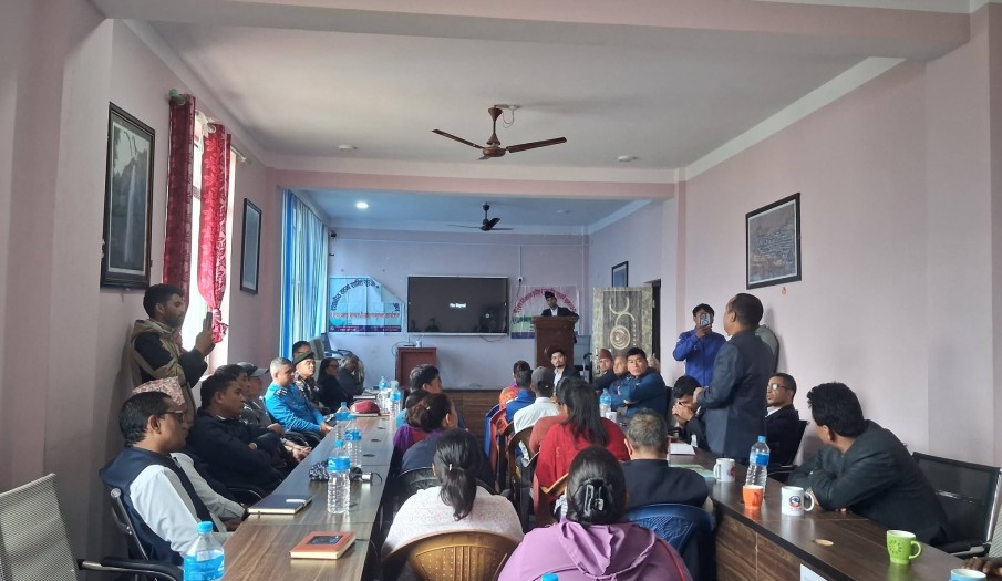 स्थानीय तहमा शान्ति सुरक्षा अपराध नियन्त्रण र सेवा प्रवाह का साथै लागु औषध नियन्त्रण सम्बन्धी कार्यक्रम सिस्ने गाउँपालिको सभाहलमा सम्पन्न